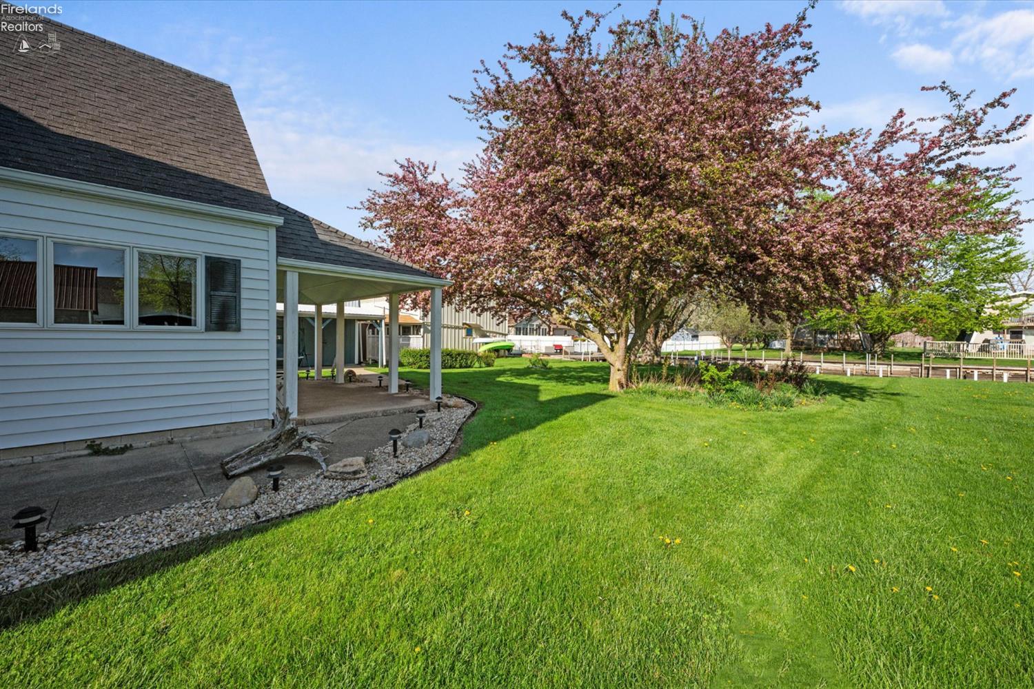 91 S Nancy Drive
