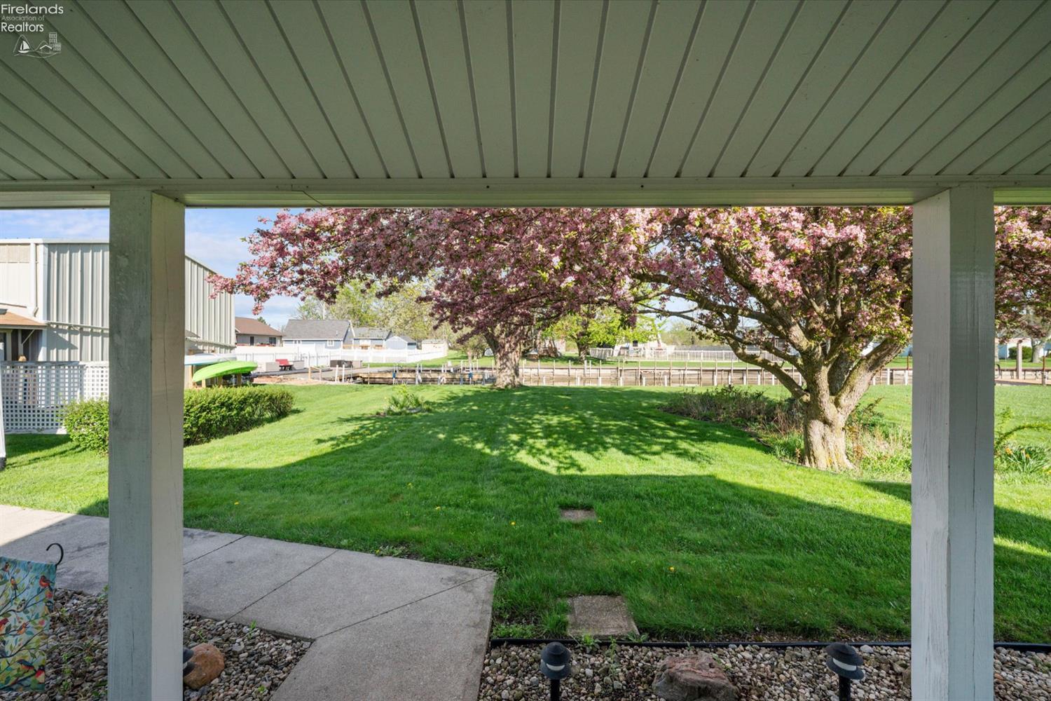 91 S Nancy Drive