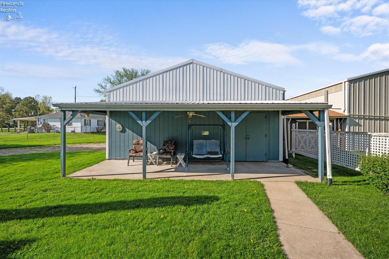 91 S Nancy Drive