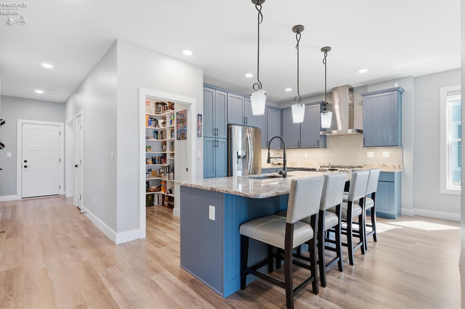 5384 Pintail Dr.