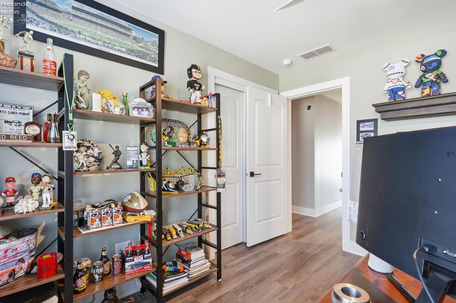 5384 Pintail Dr.