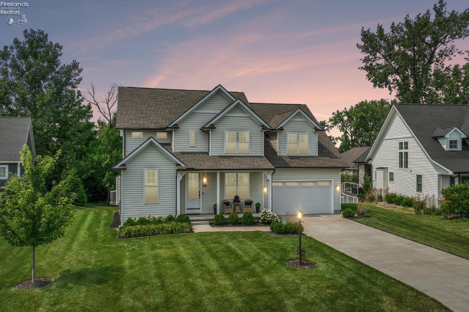 5019 E Blue Teal Drive