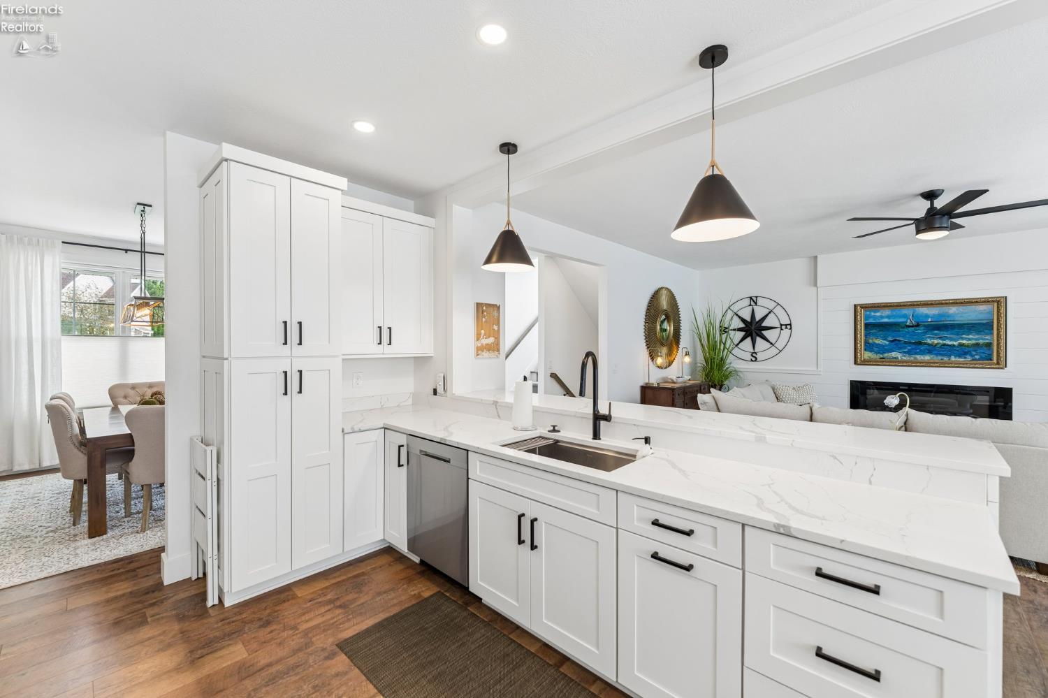5019 E Blue Teal Drive