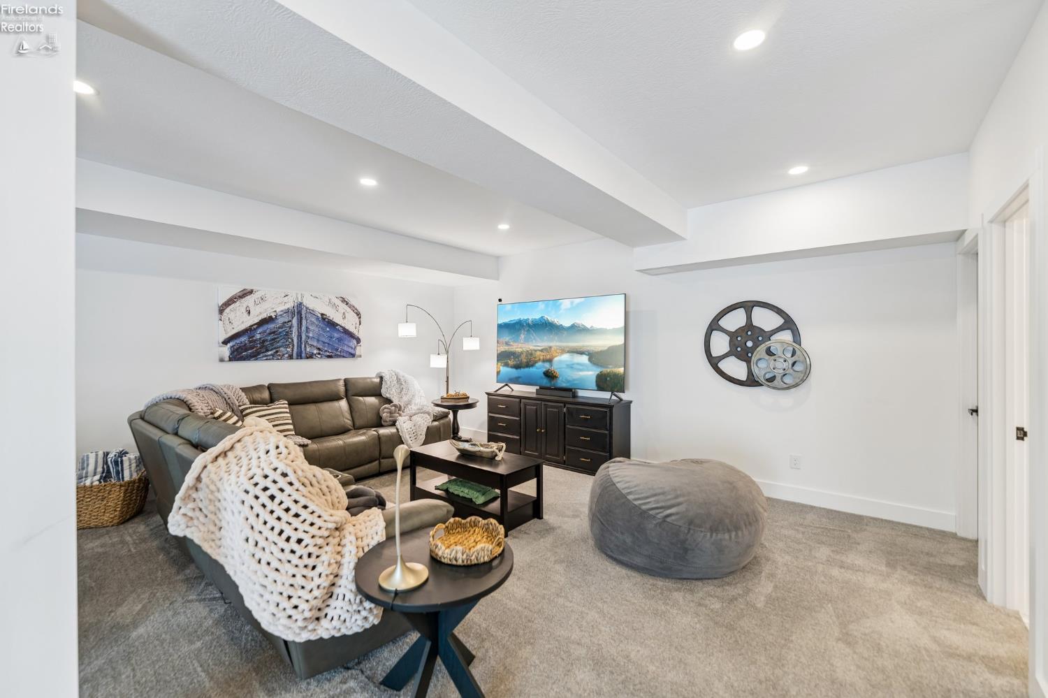 5019 E Blue Teal Drive