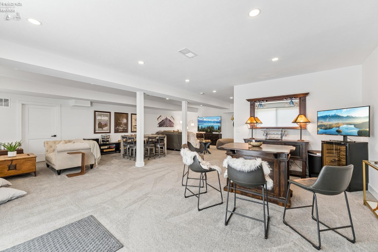 5019 E Blue Teal Drive