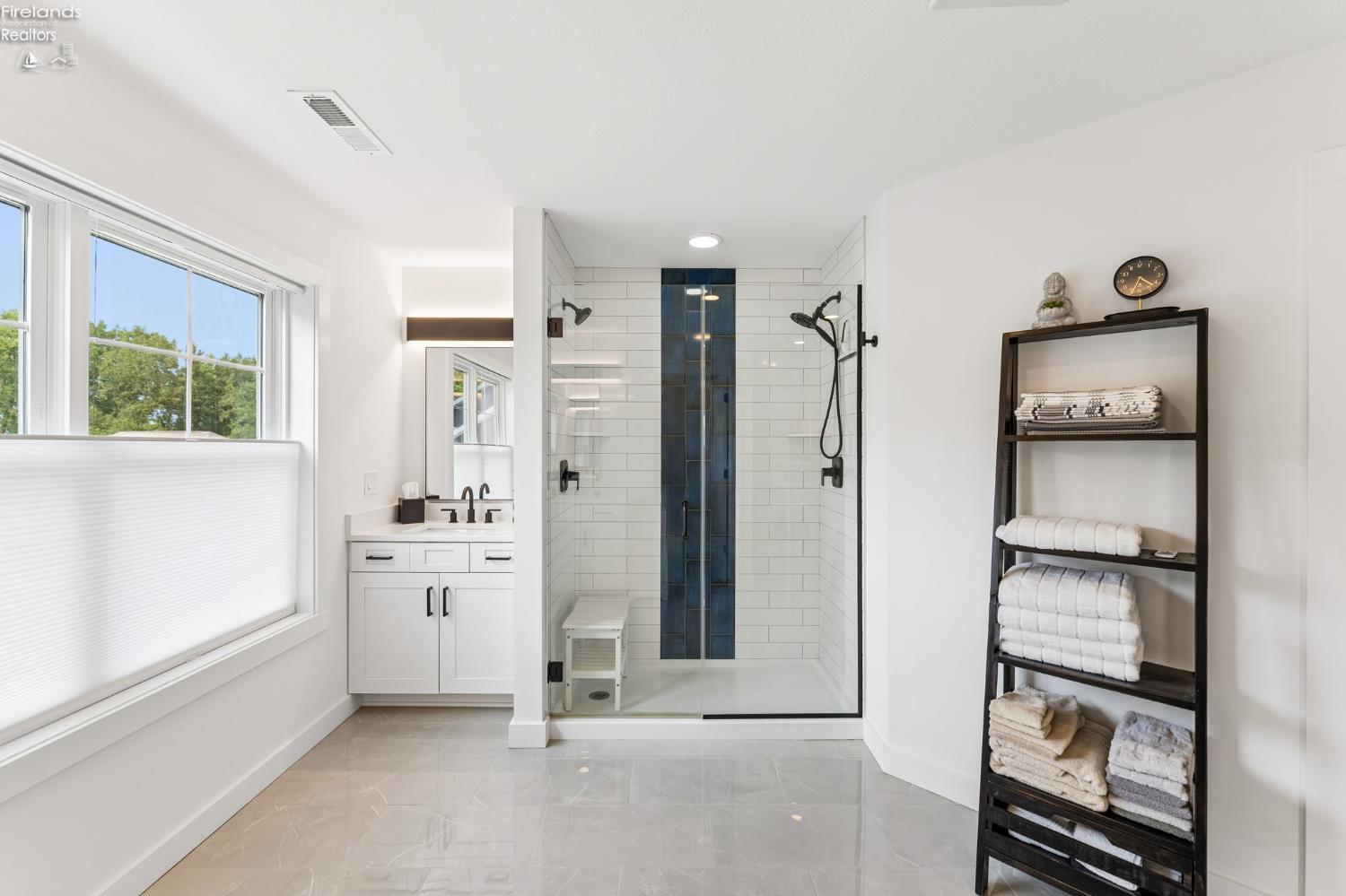 5019 E Blue Teal Drive