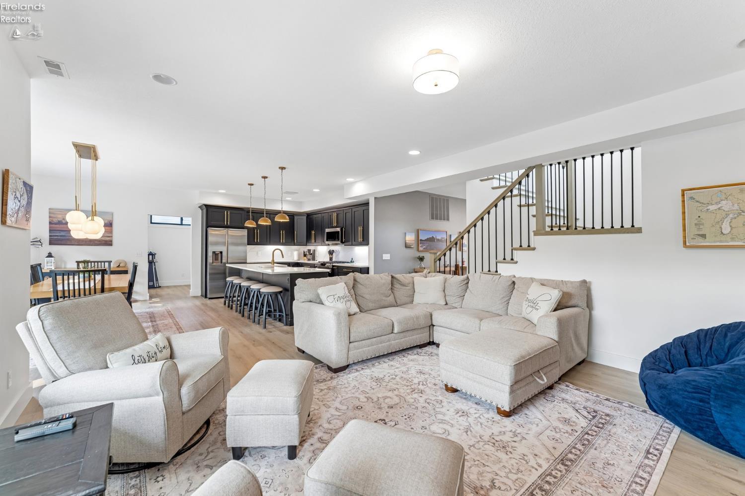2238 S Harbor Bay Drive