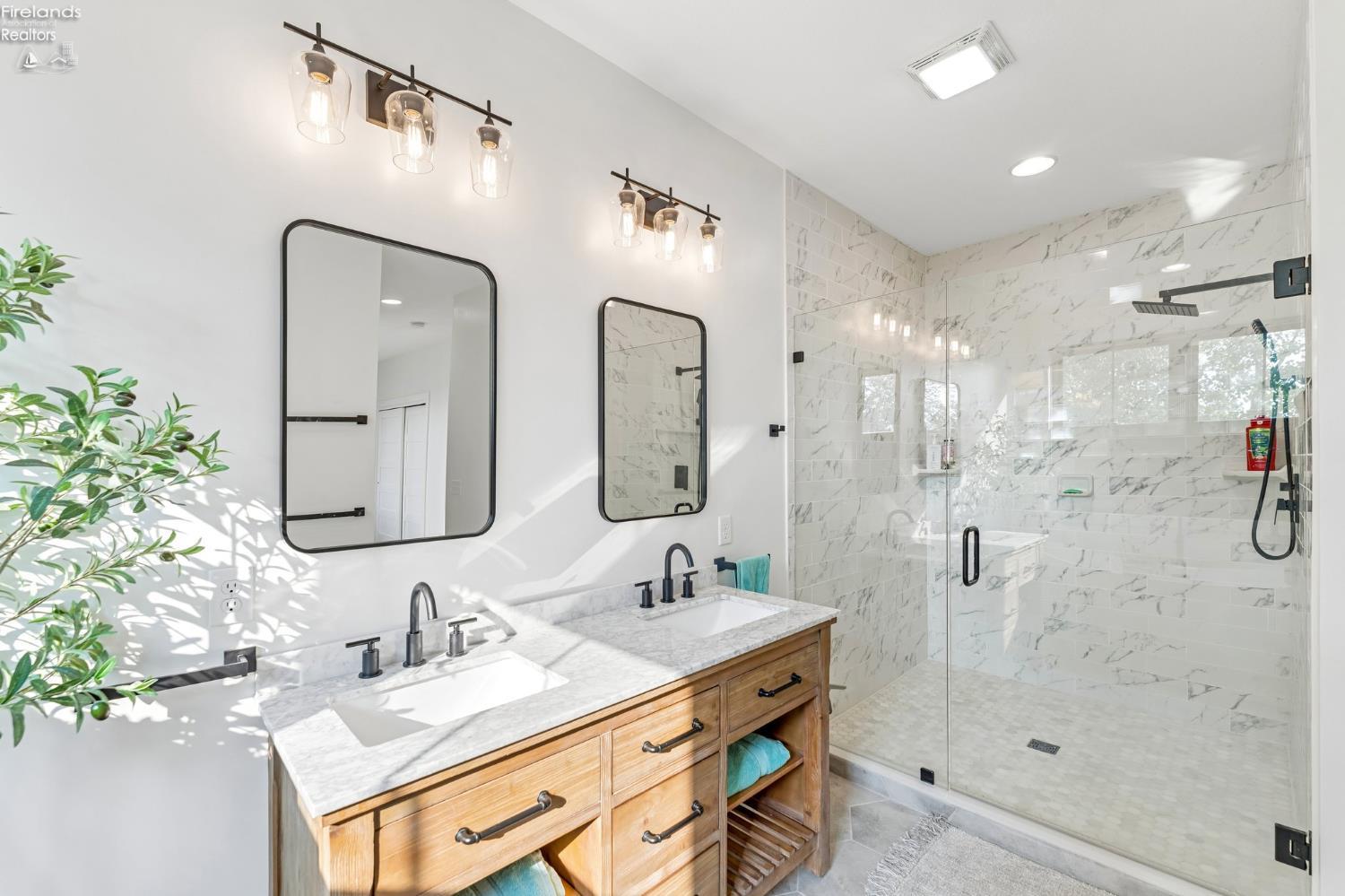 2238 S Harbor Bay Drive