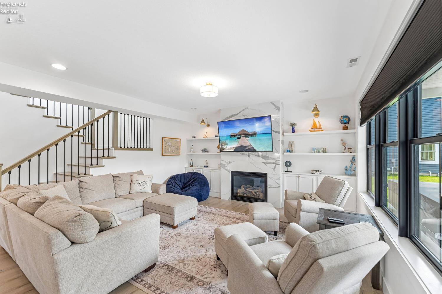 2238 S Harbor Bay Drive