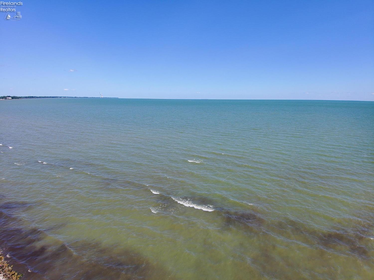 238 W Lakeshore Drive # 238D