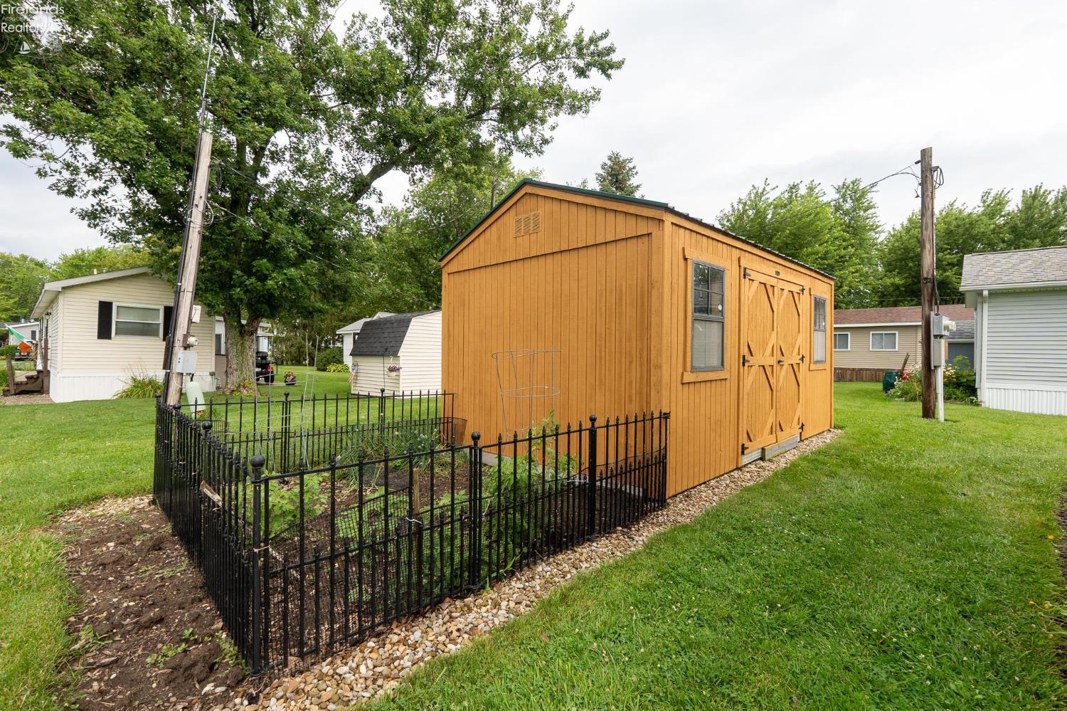 1600 N Buck Road # 54