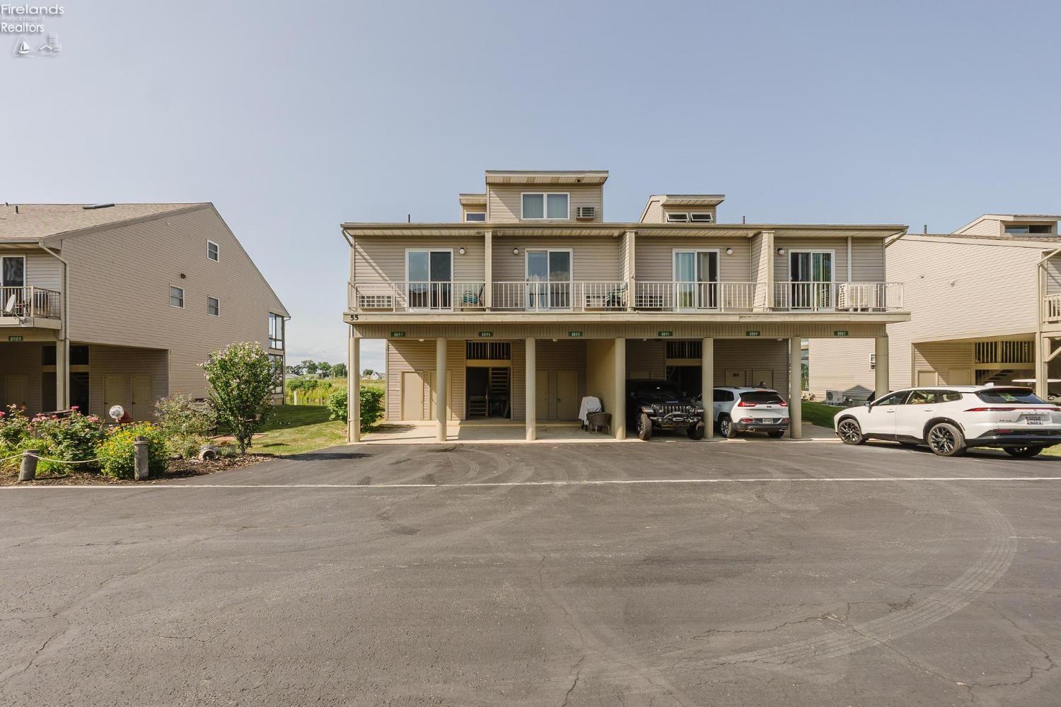 8895 W Canada Goose Court