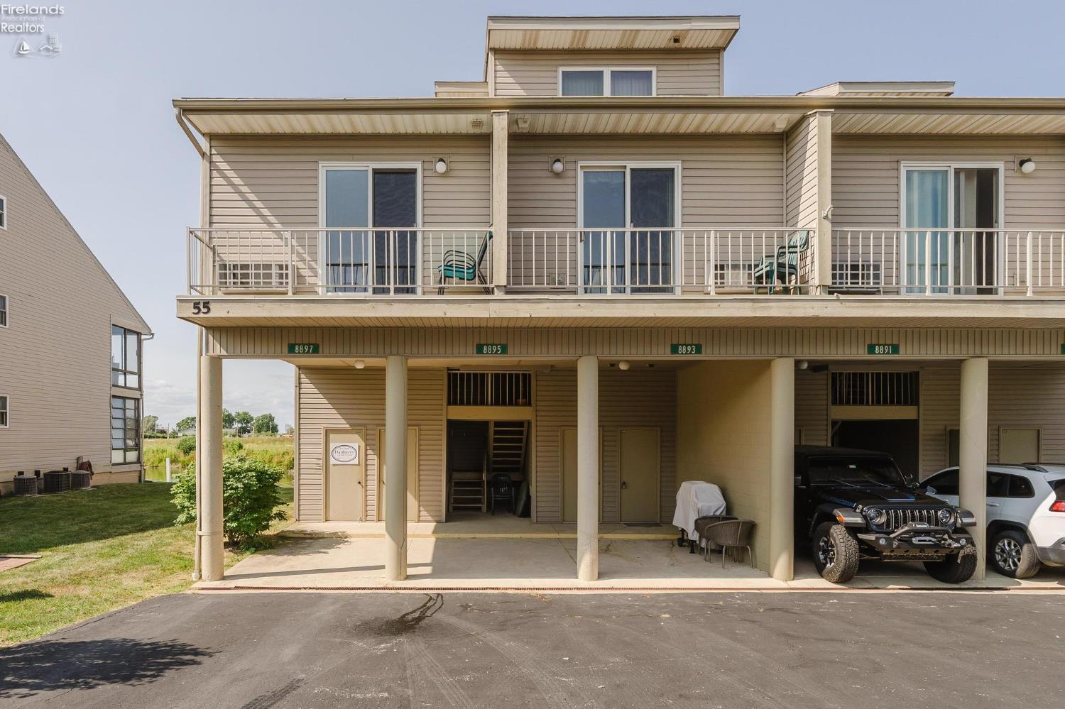 8895 W Canada Goose Court