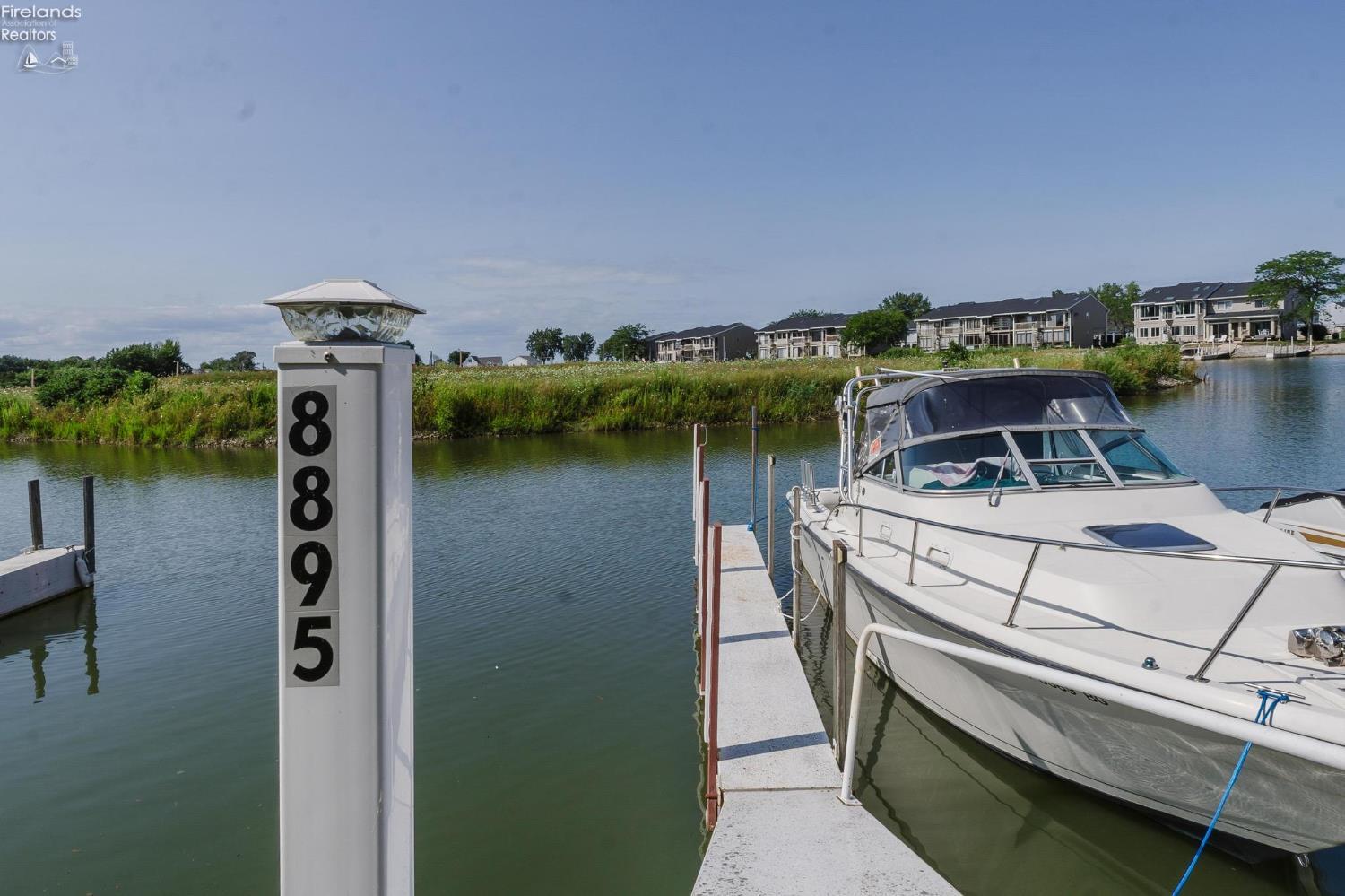 8895 W Canada Goose Court