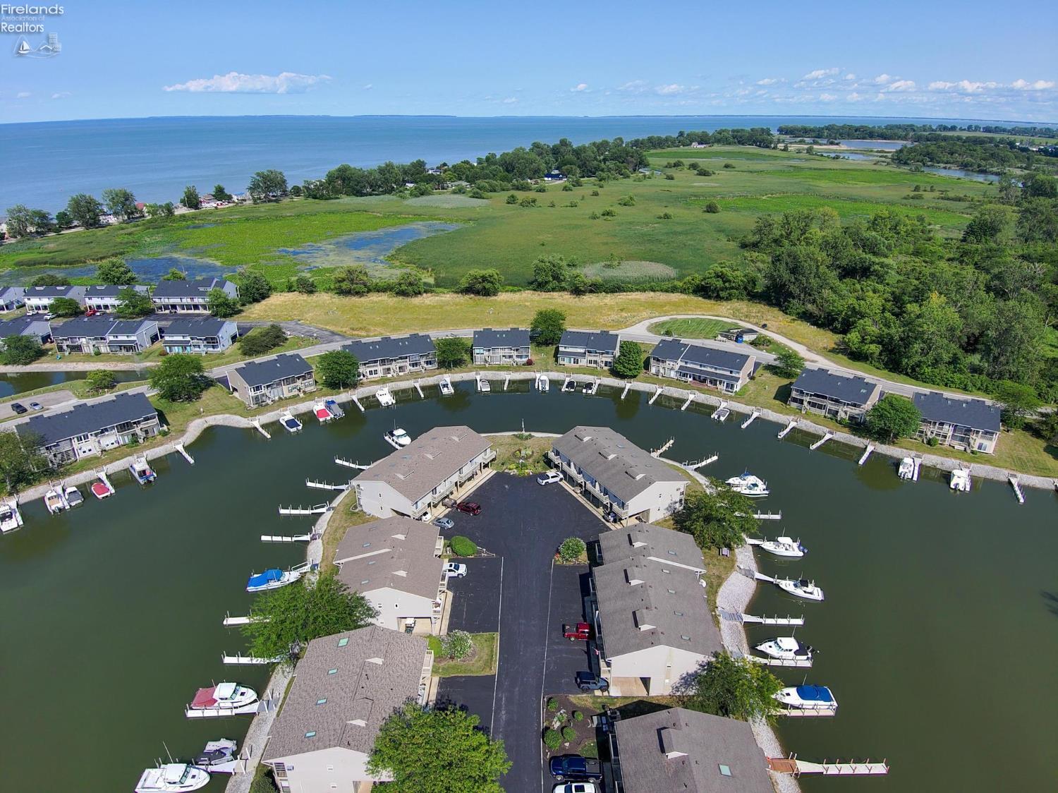 8895 W Canada Goose Court