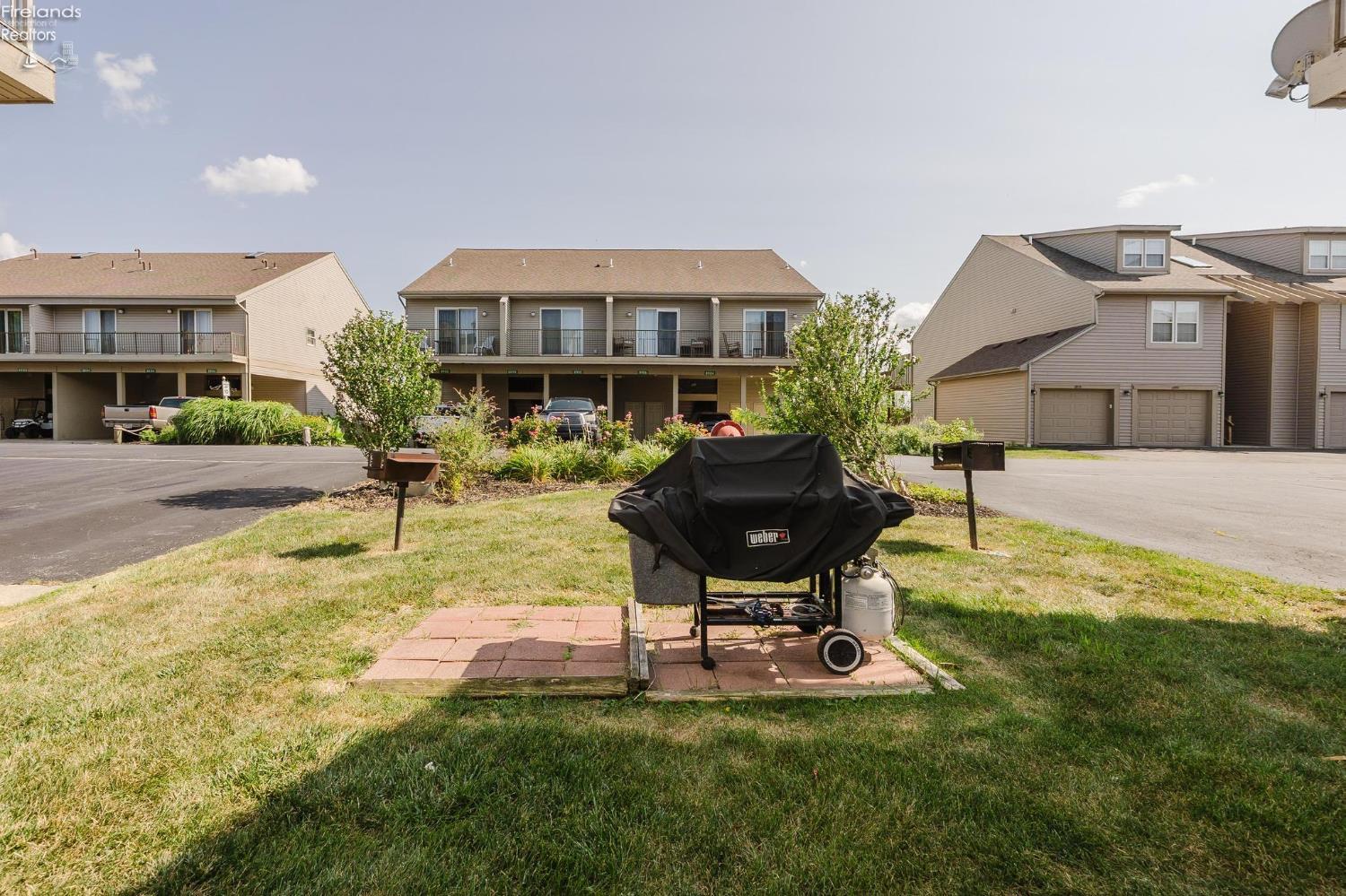 8895 W Canada Goose Court