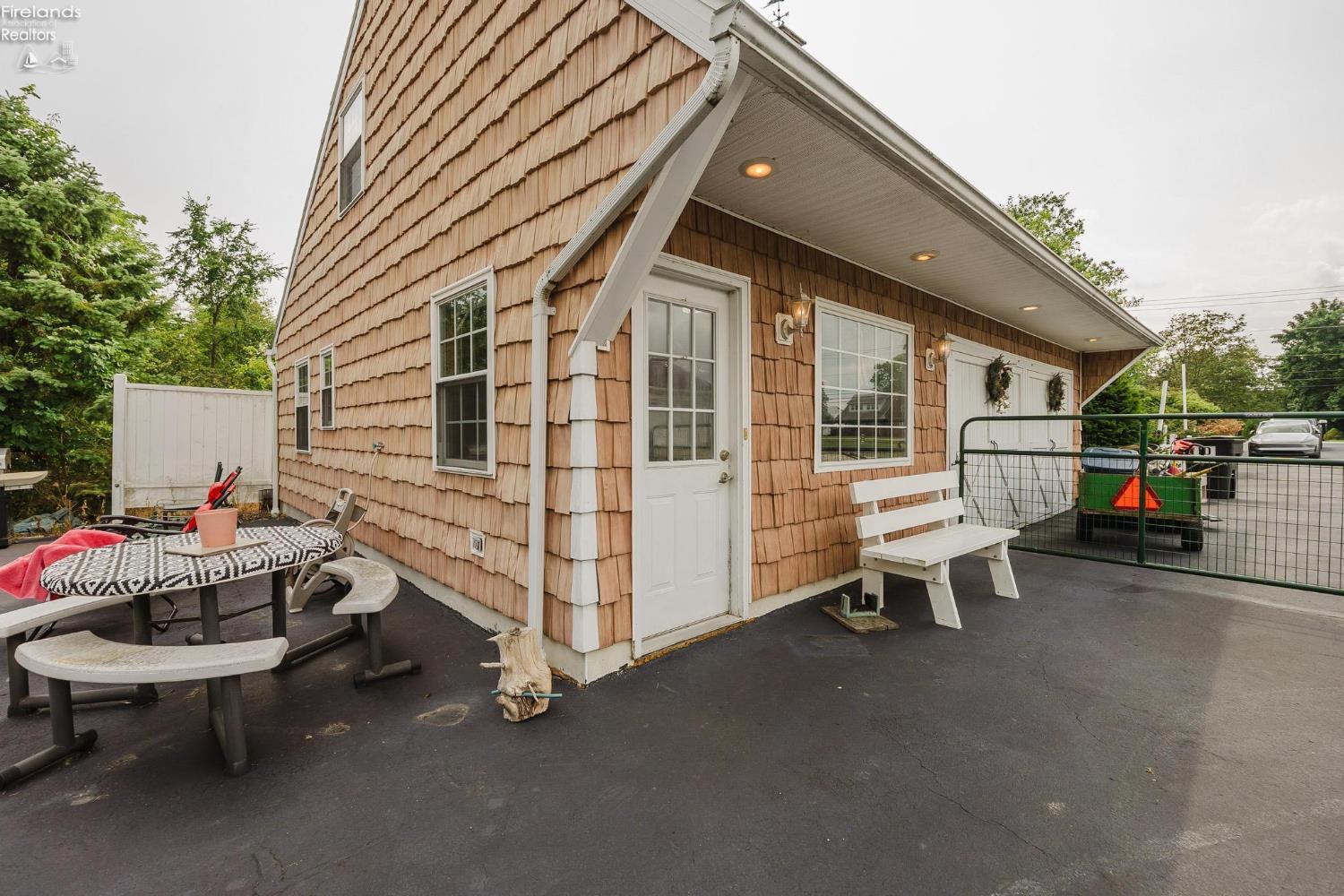 2137 S St Rt 53