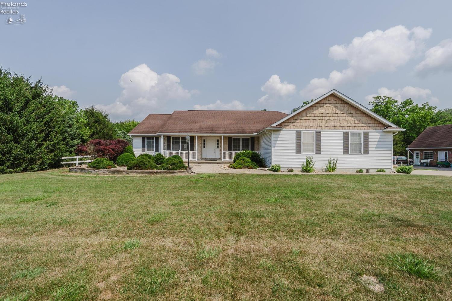 2137 S St Rt 53