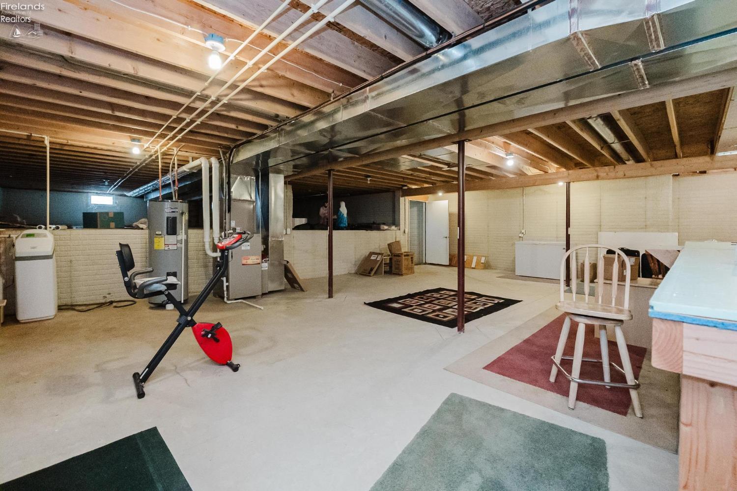 2137 S St Rt 53