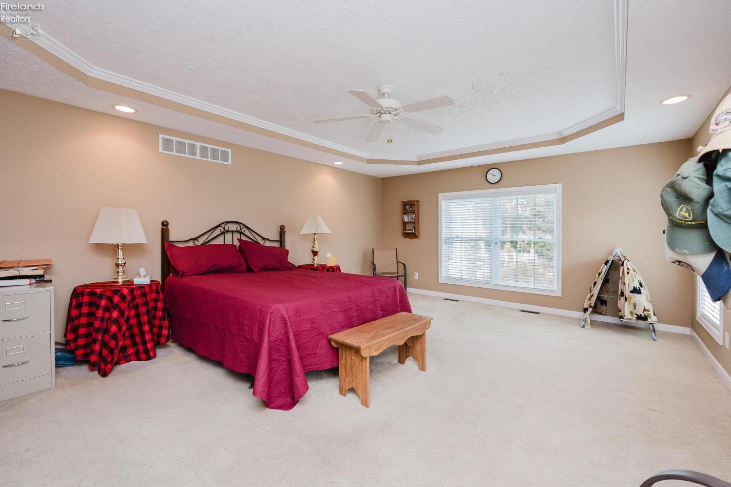 2137 S St Rt 53