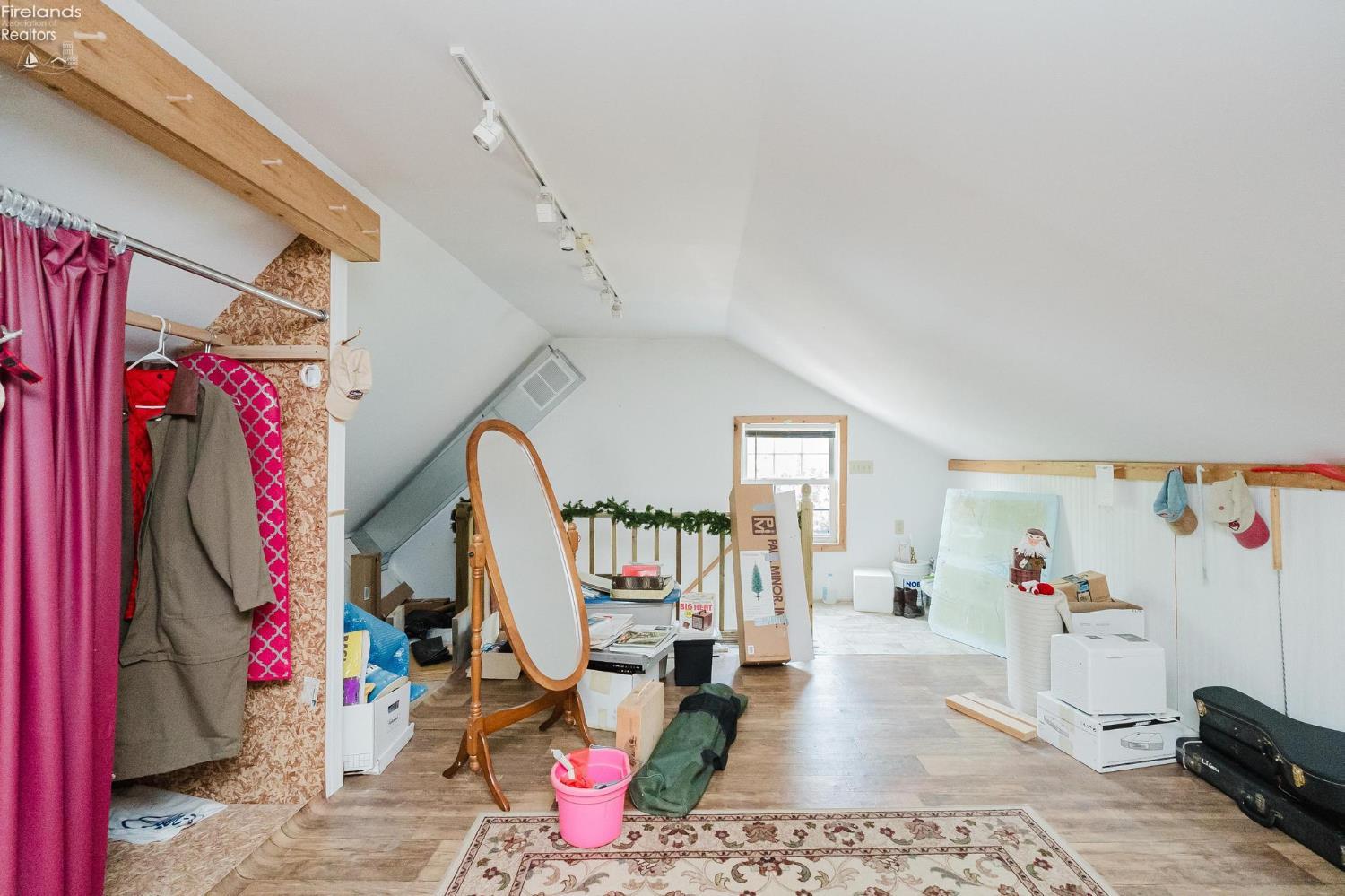 2137 S St Rt 53