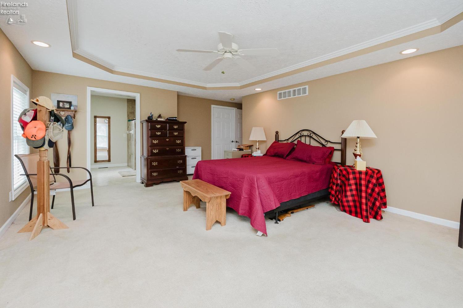 2137 S St Rt 53