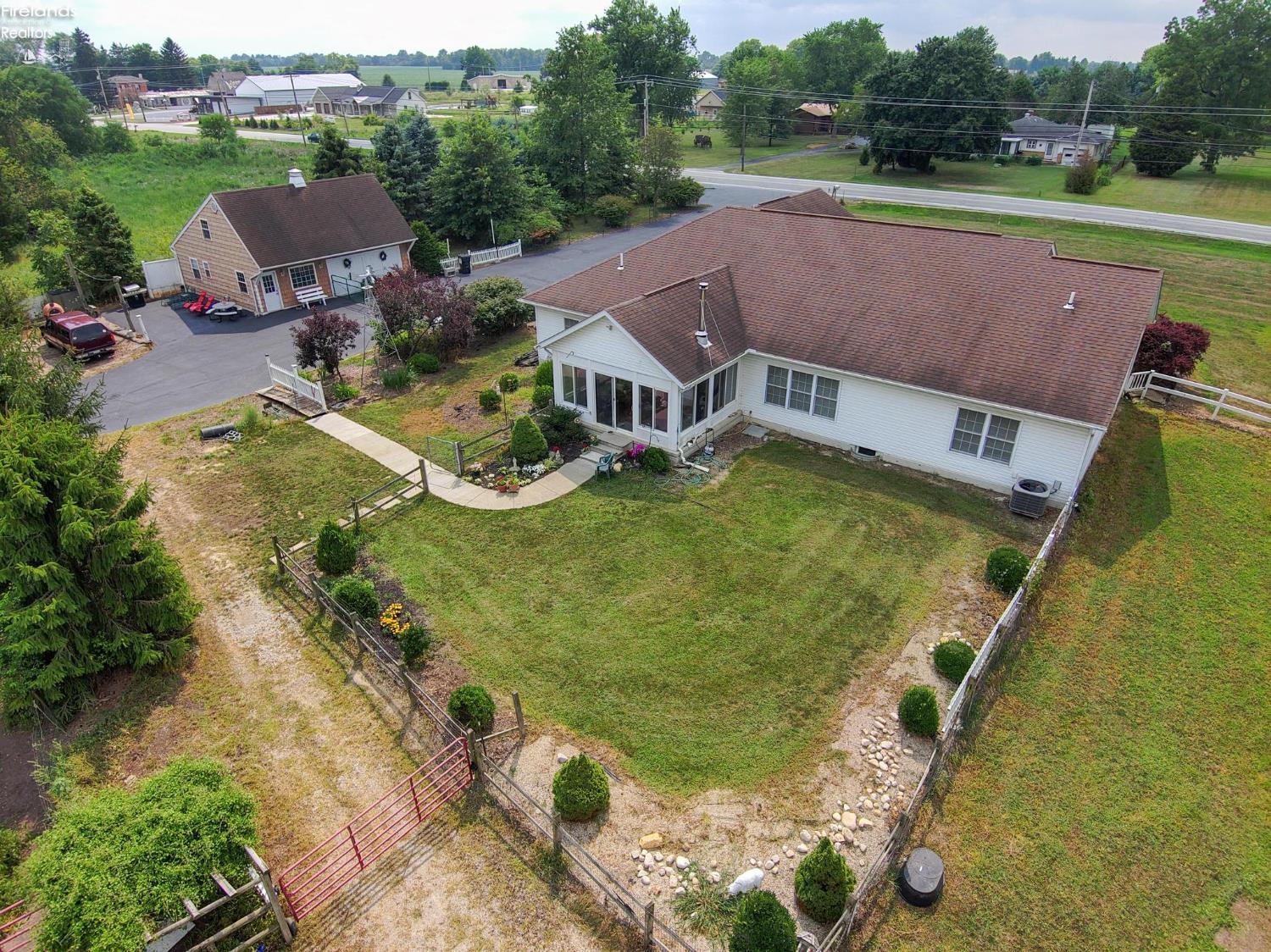 2137 S St Rt 53