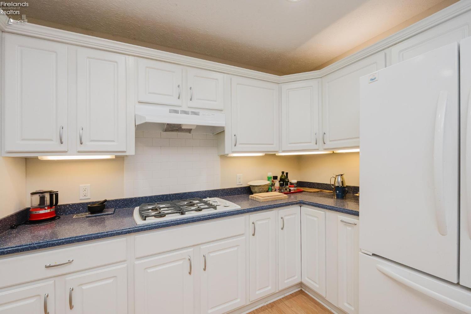 2137 S St Rt 53