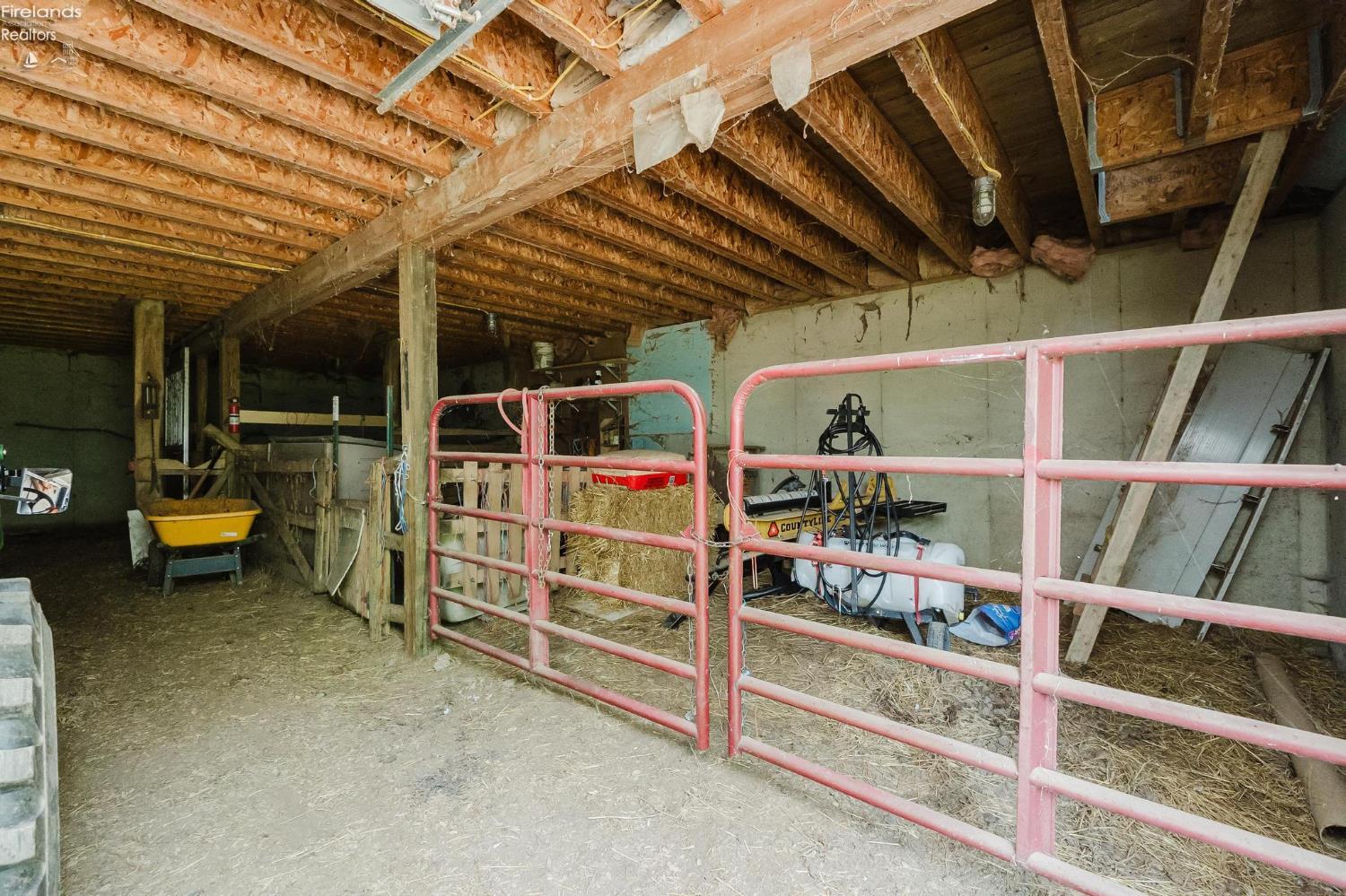 2137 S St Rt 53