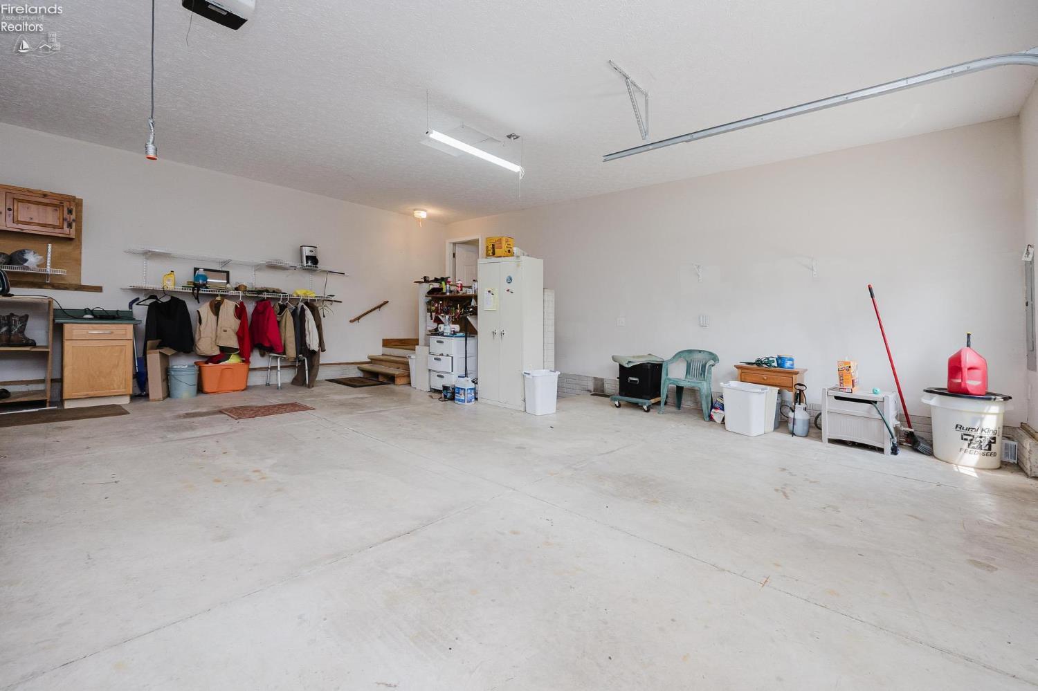 2137 S St Rt 53