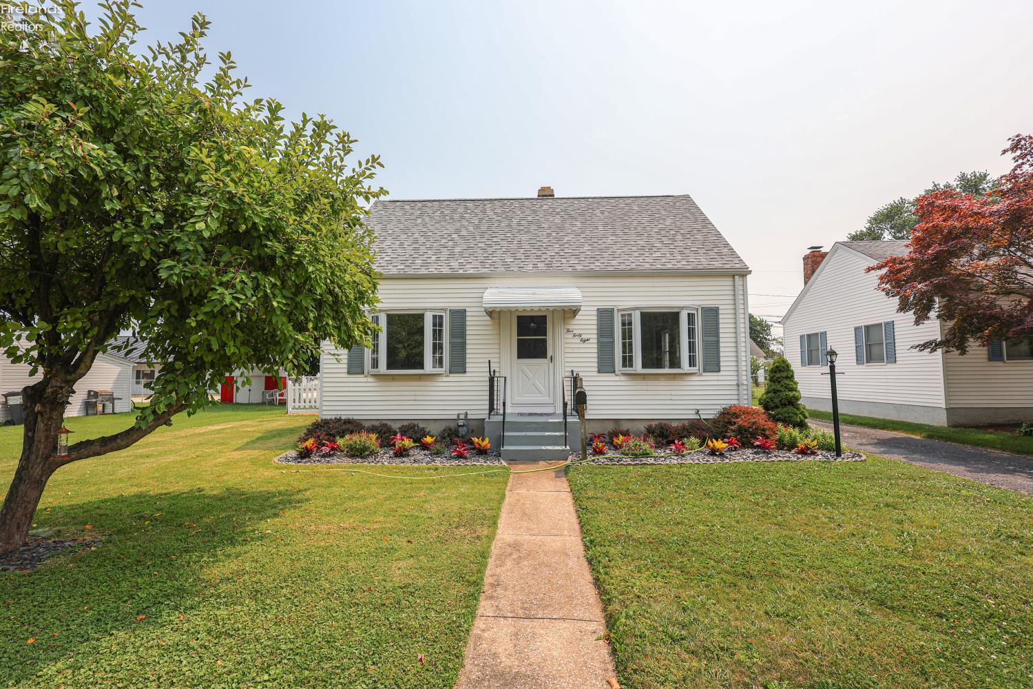 548 50th Street
