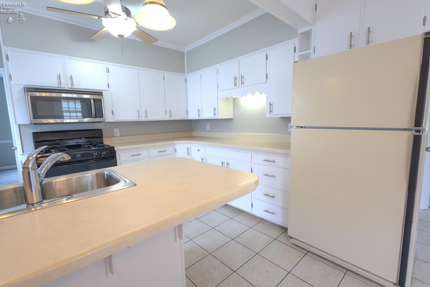 548 50th Street