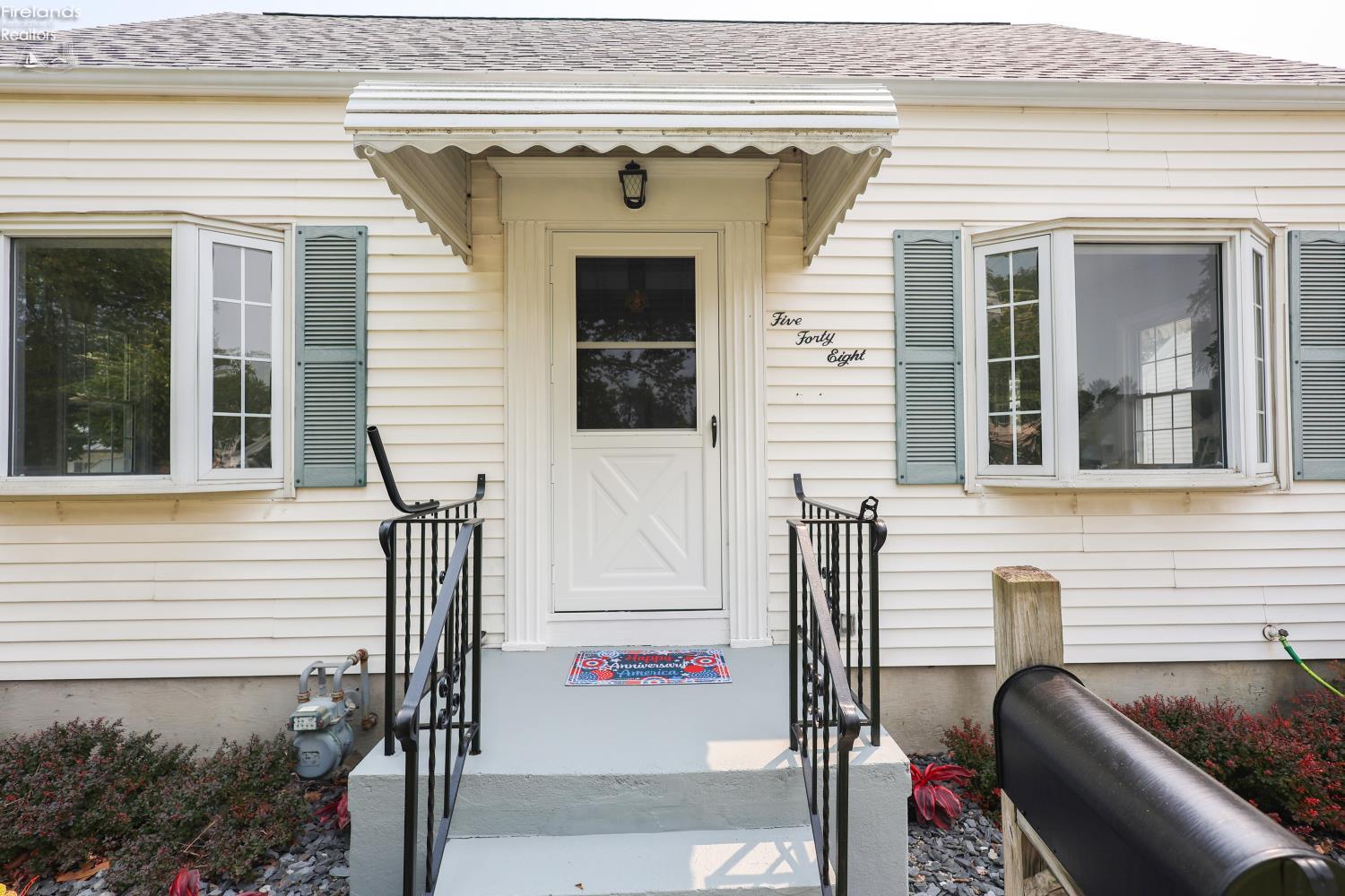 548 50th Street