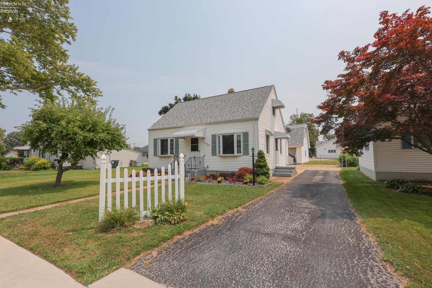 548 50th Street