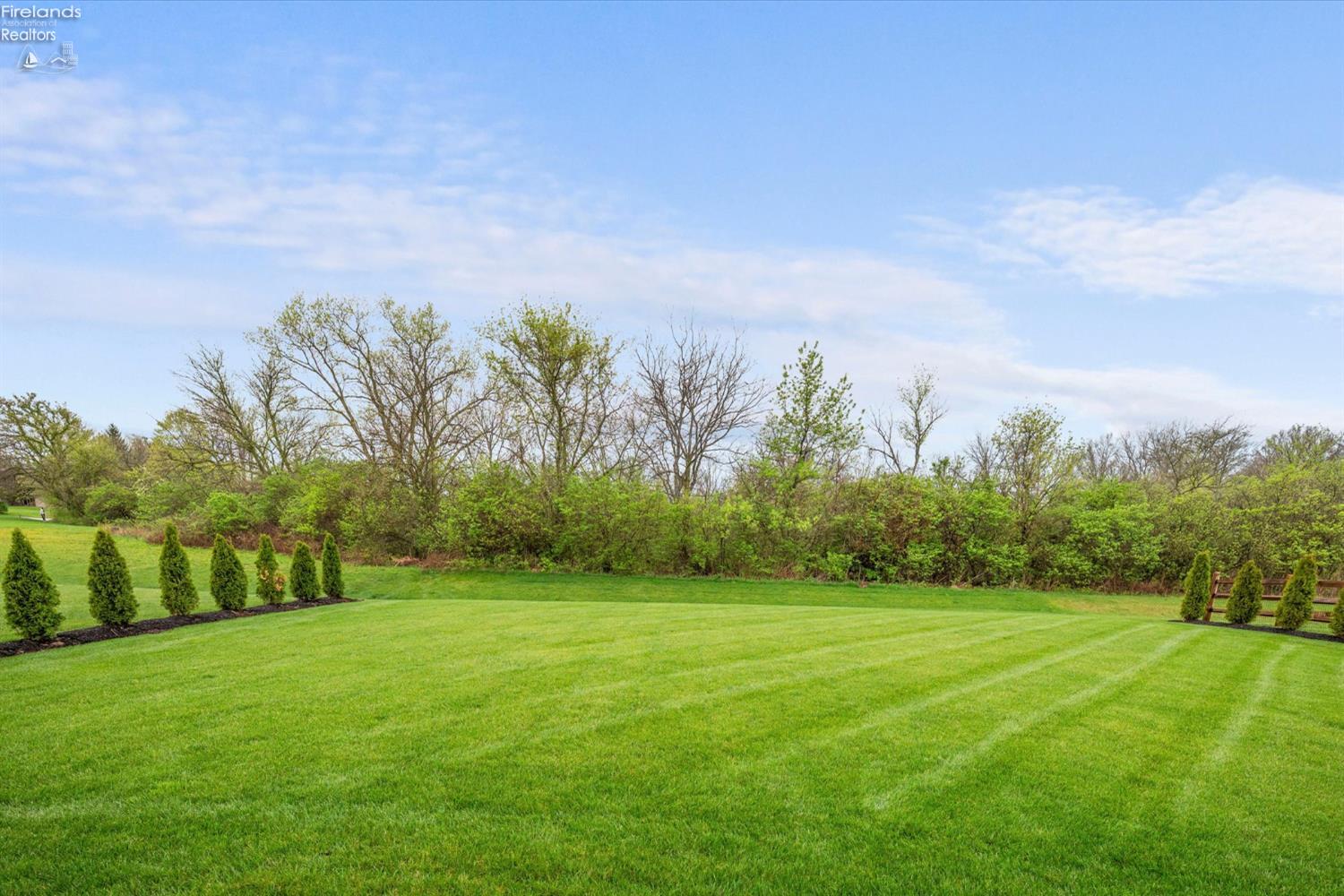 4950 Buckeye Dr.