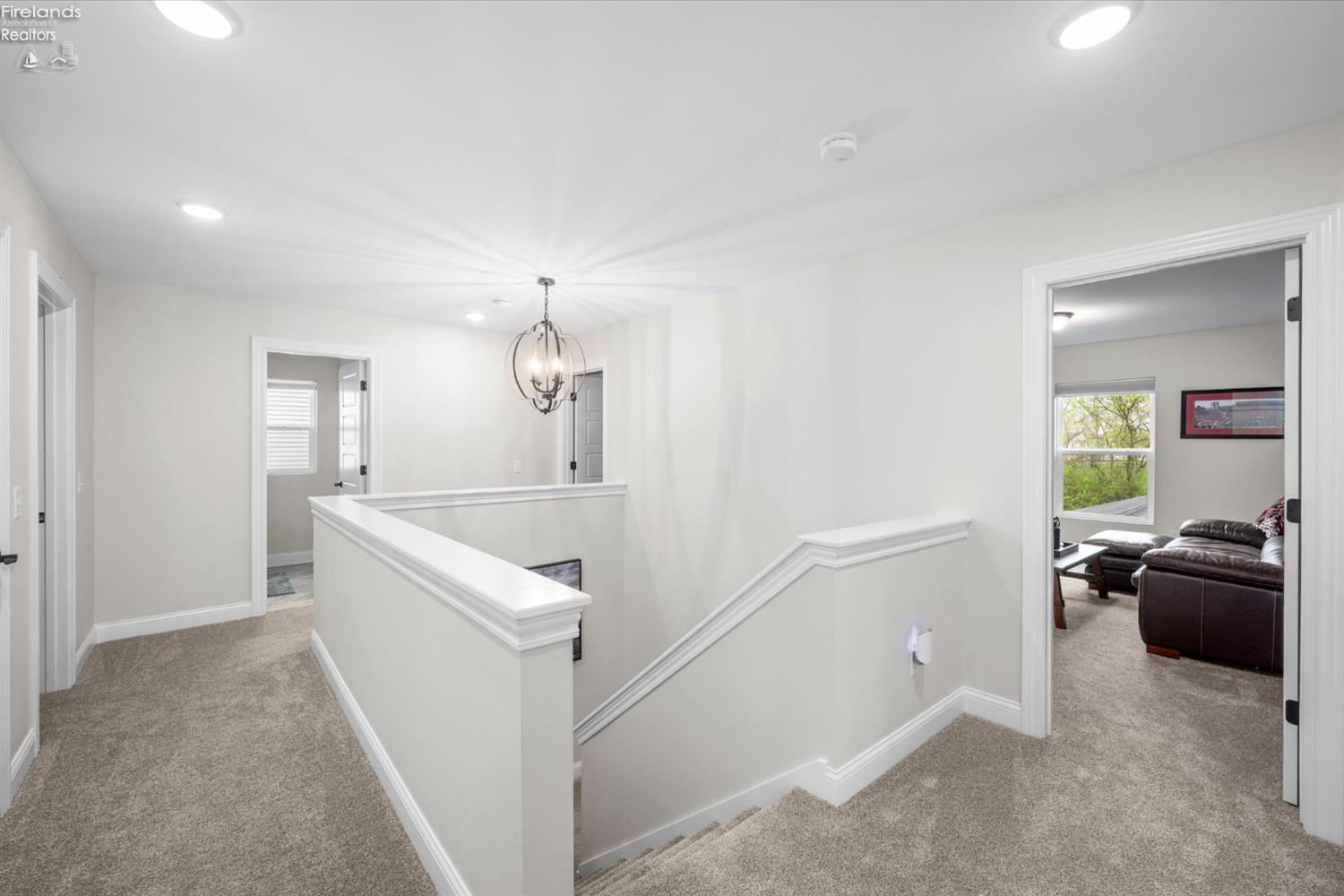 4950 Buckeye Dr.