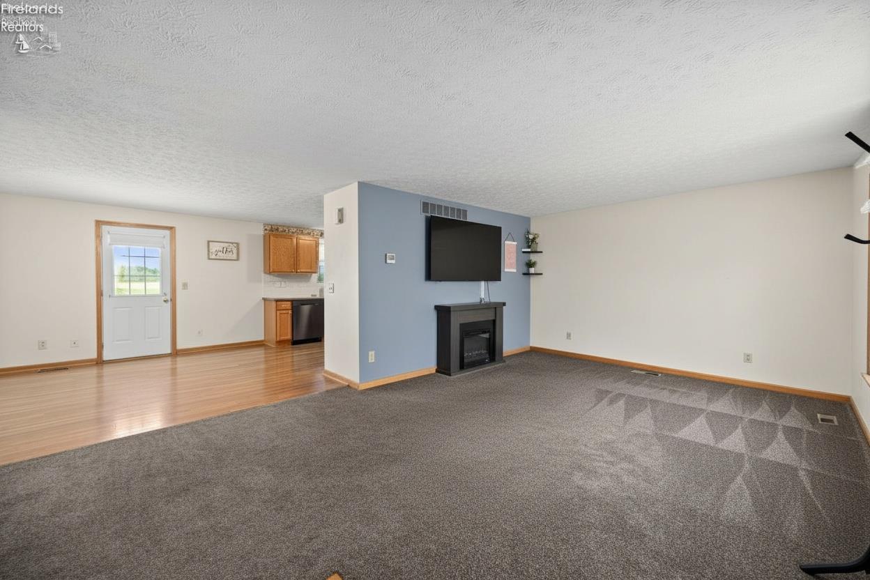 2172 Tarragon Drive