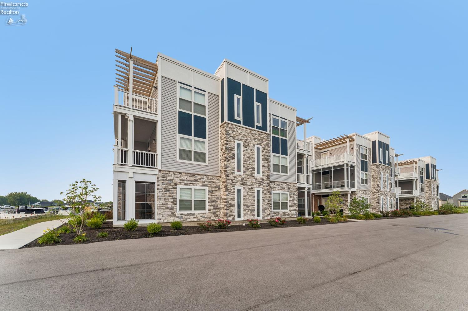 2705 S Harbor Bay Drive # 1331