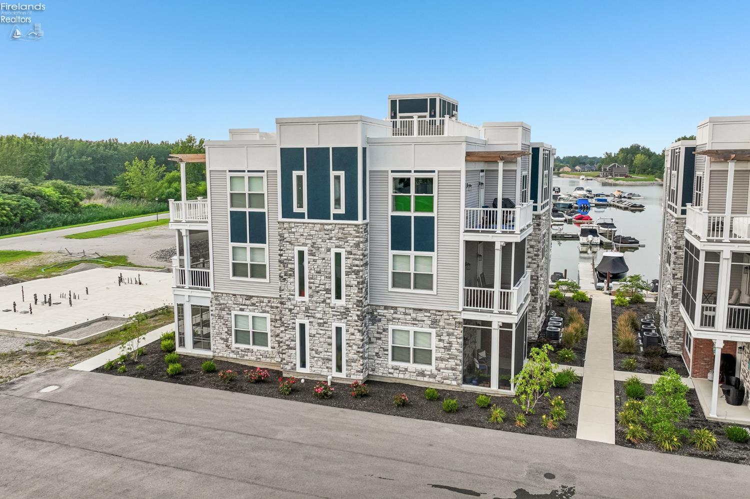 2705 S Harbor Bay Drive # 1331