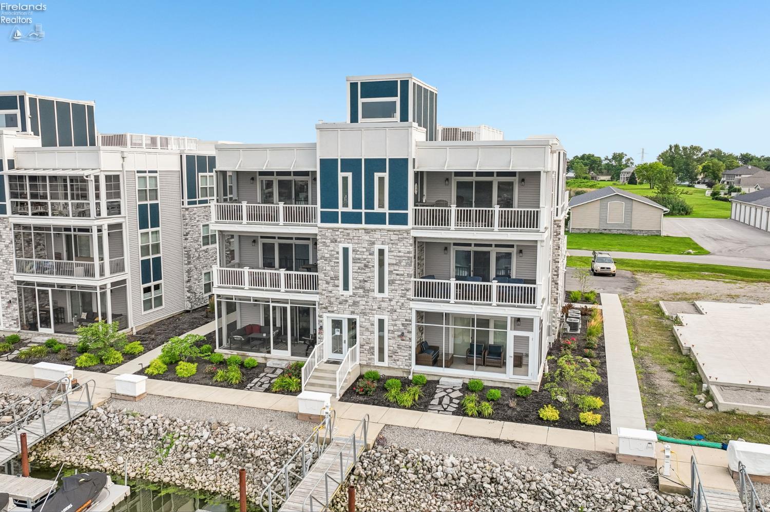 2705 S Harbor Bay Drive # 1331