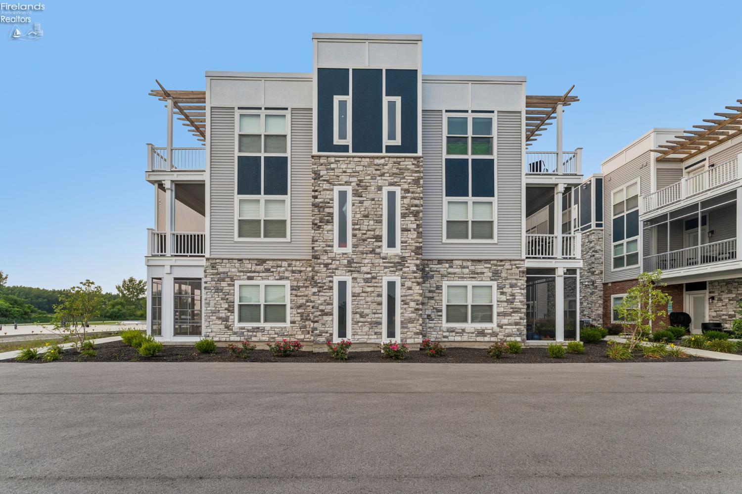 2705 S Harbor Bay Drive # 1331