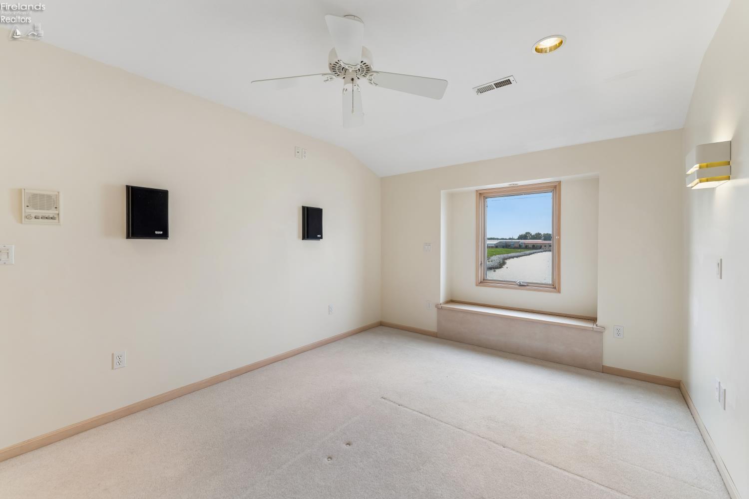 544 Nantucket Drive