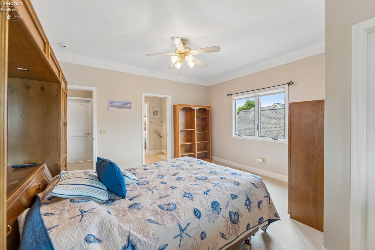 616 Harbourside Drive