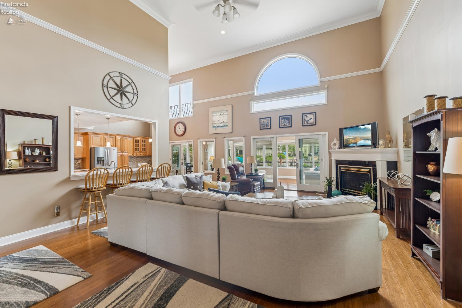616 Harbourside Drive
