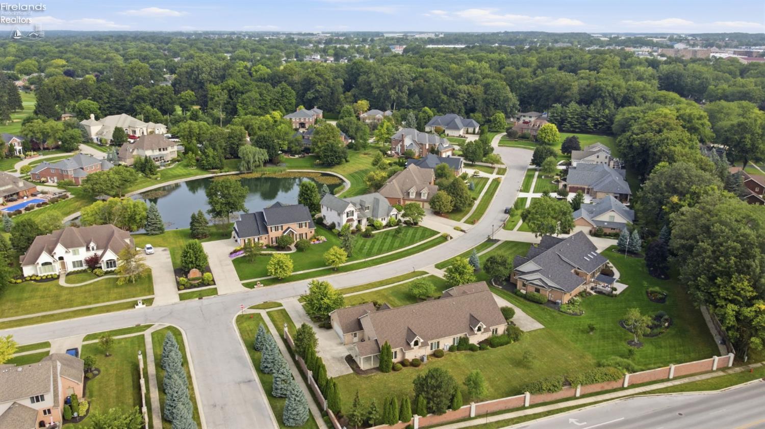 326 Pheasant Run Lane
