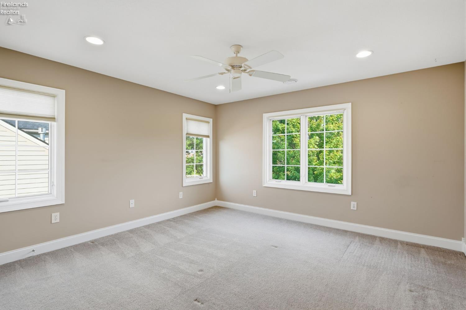326 Pheasant Run Lane