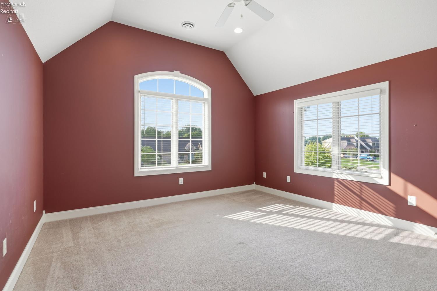 326 Pheasant Run Lane