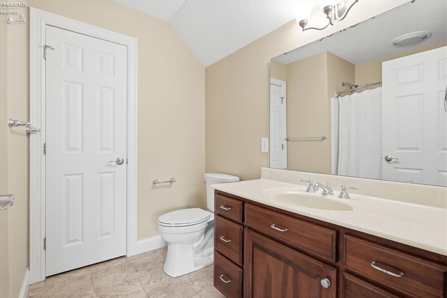 326 Pheasant Run Lane