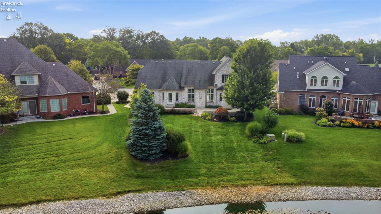 326 Pheasant Run Lane
