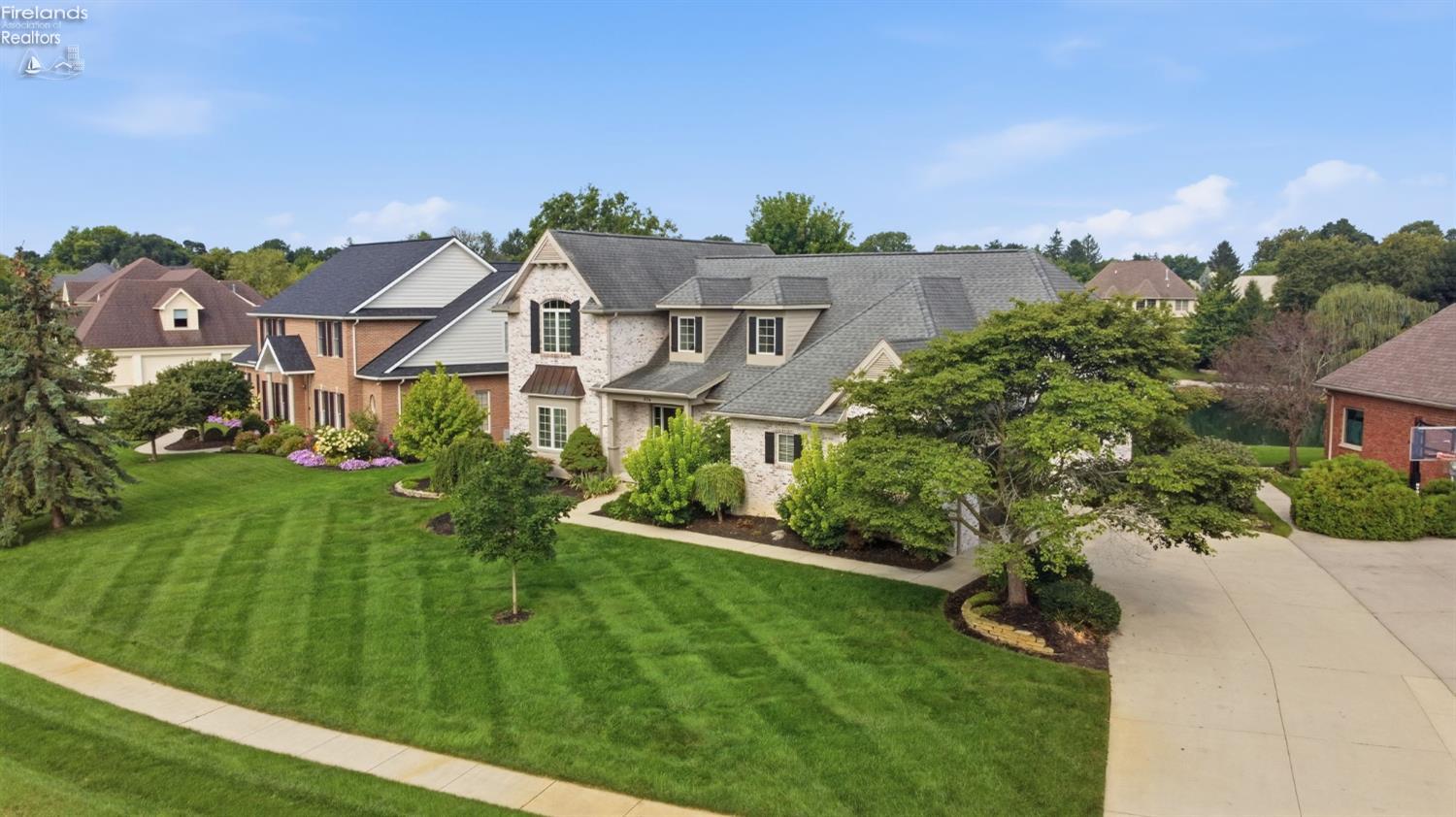 326 Pheasant Run Lane